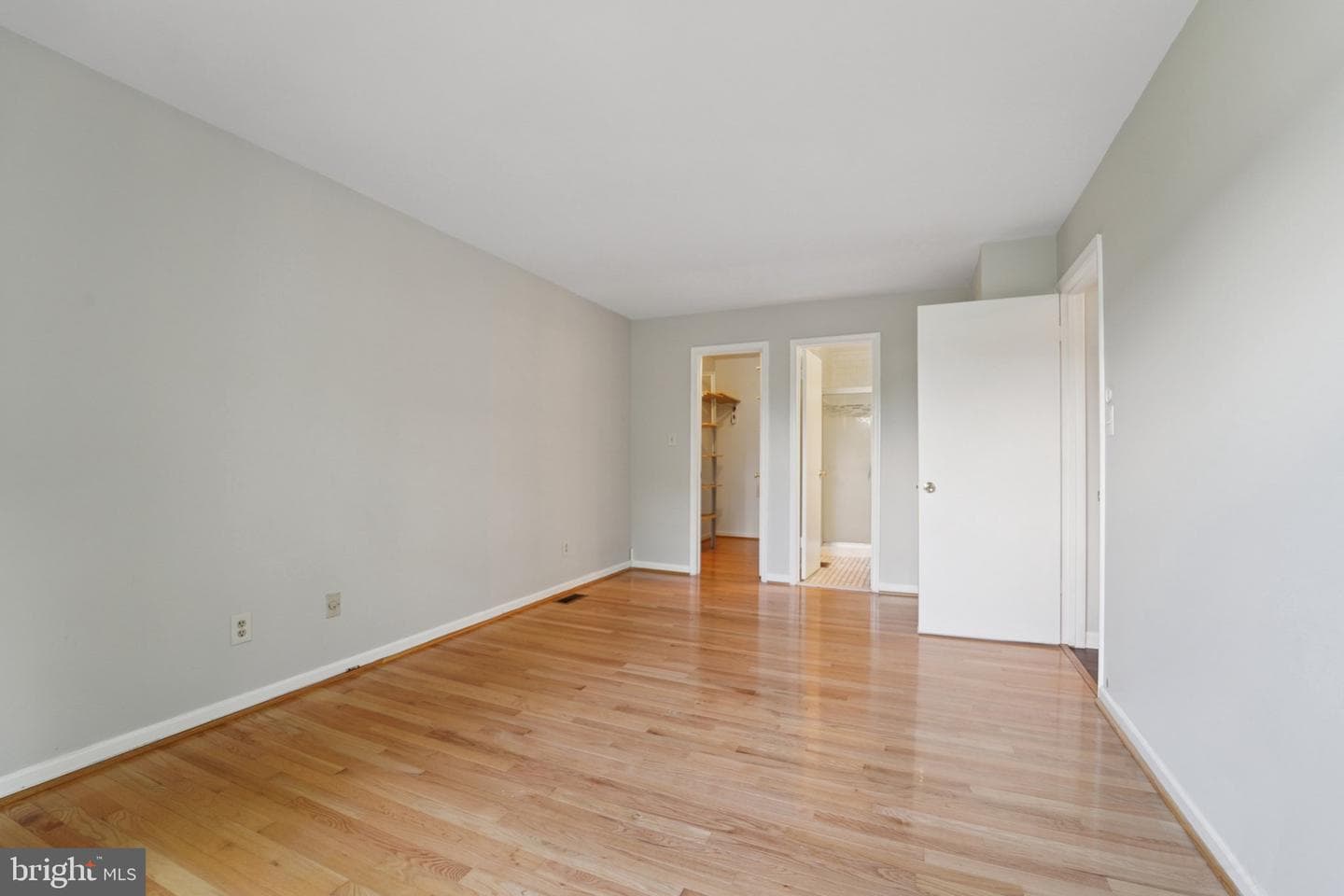 39 Winehurst Road photo 23