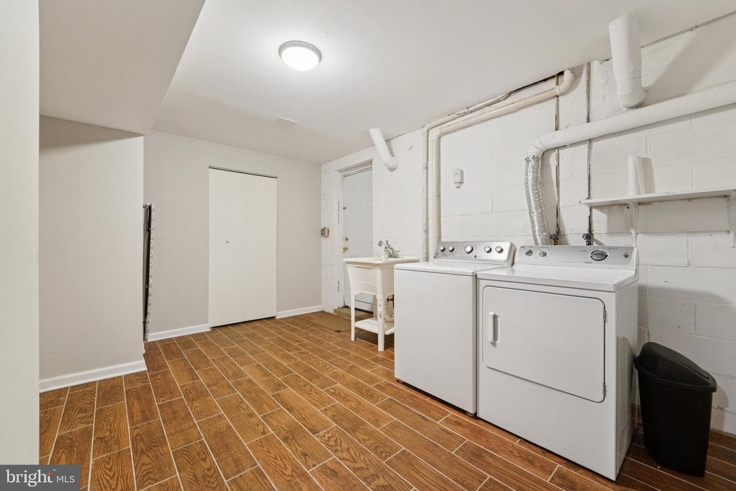 39 Winehurst Road photo 38