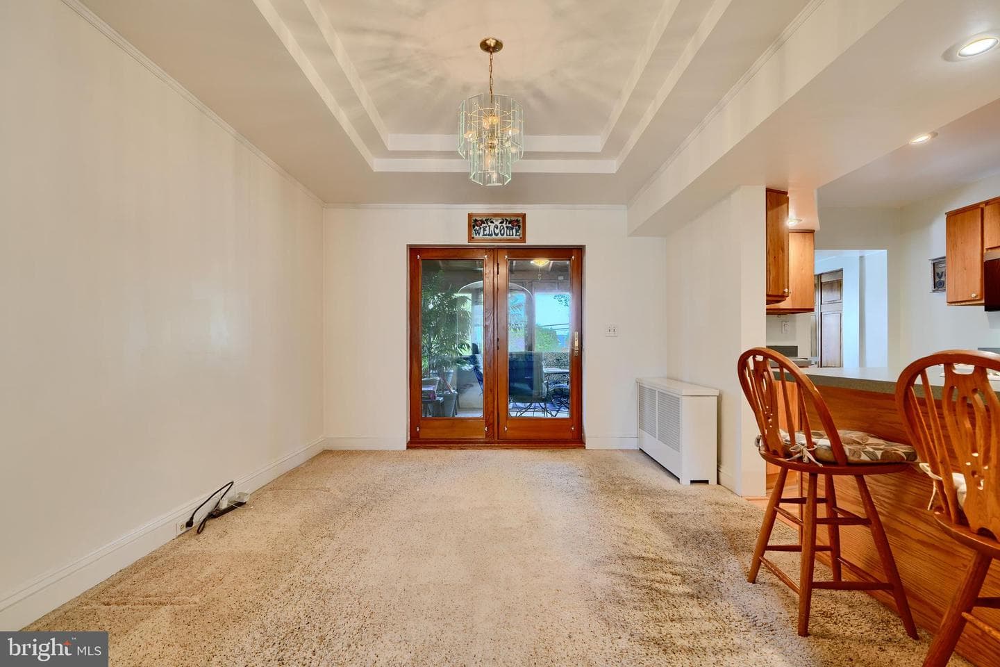 6736 Woodley Road photo 9
