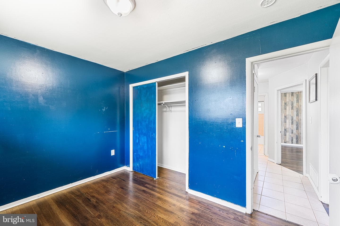 7006 Paris Road photo 20