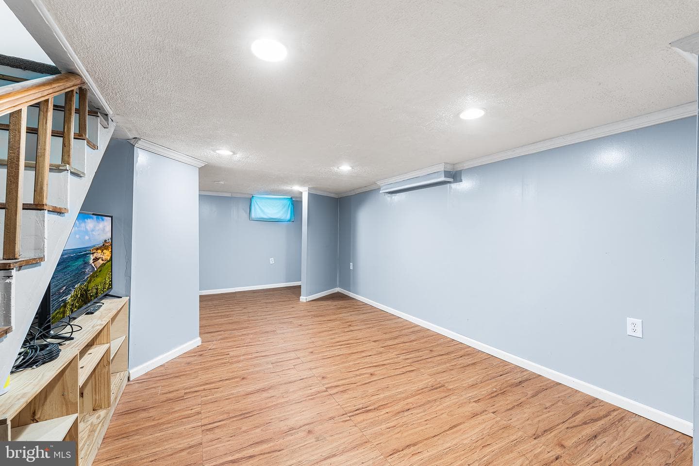 7006 Paris Road photo 21