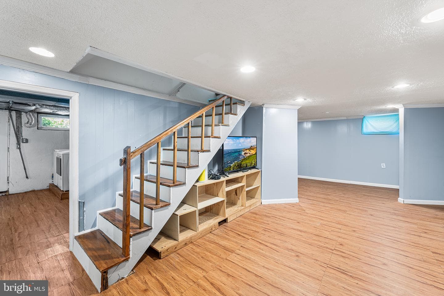 7006 Paris Road photo 23