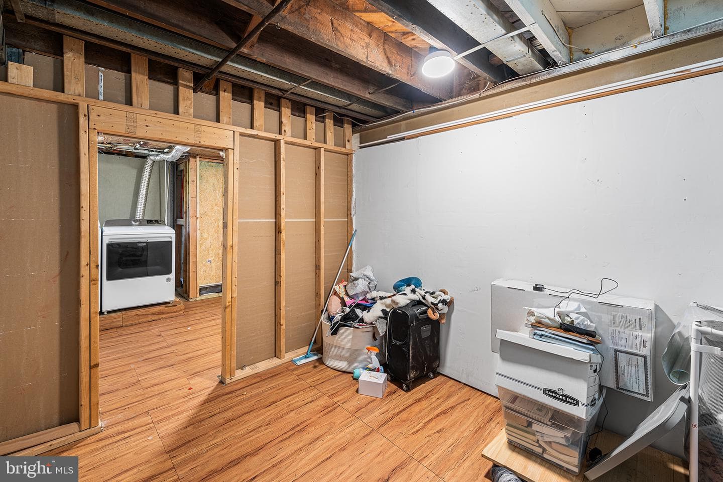 7006 Paris Road photo 28