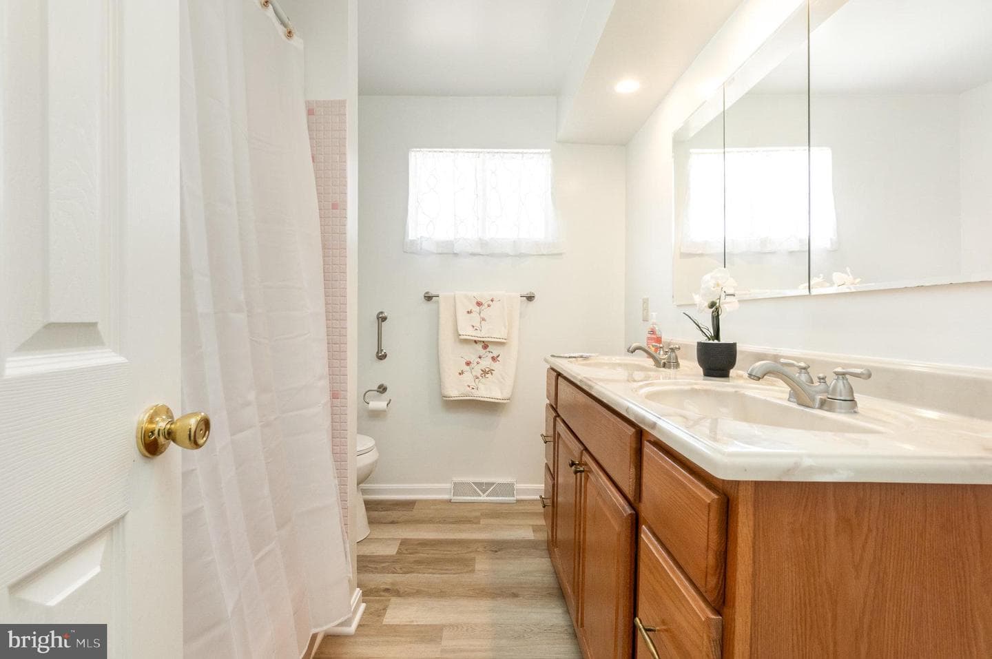 2324 Hamiltowne Circle photo 19