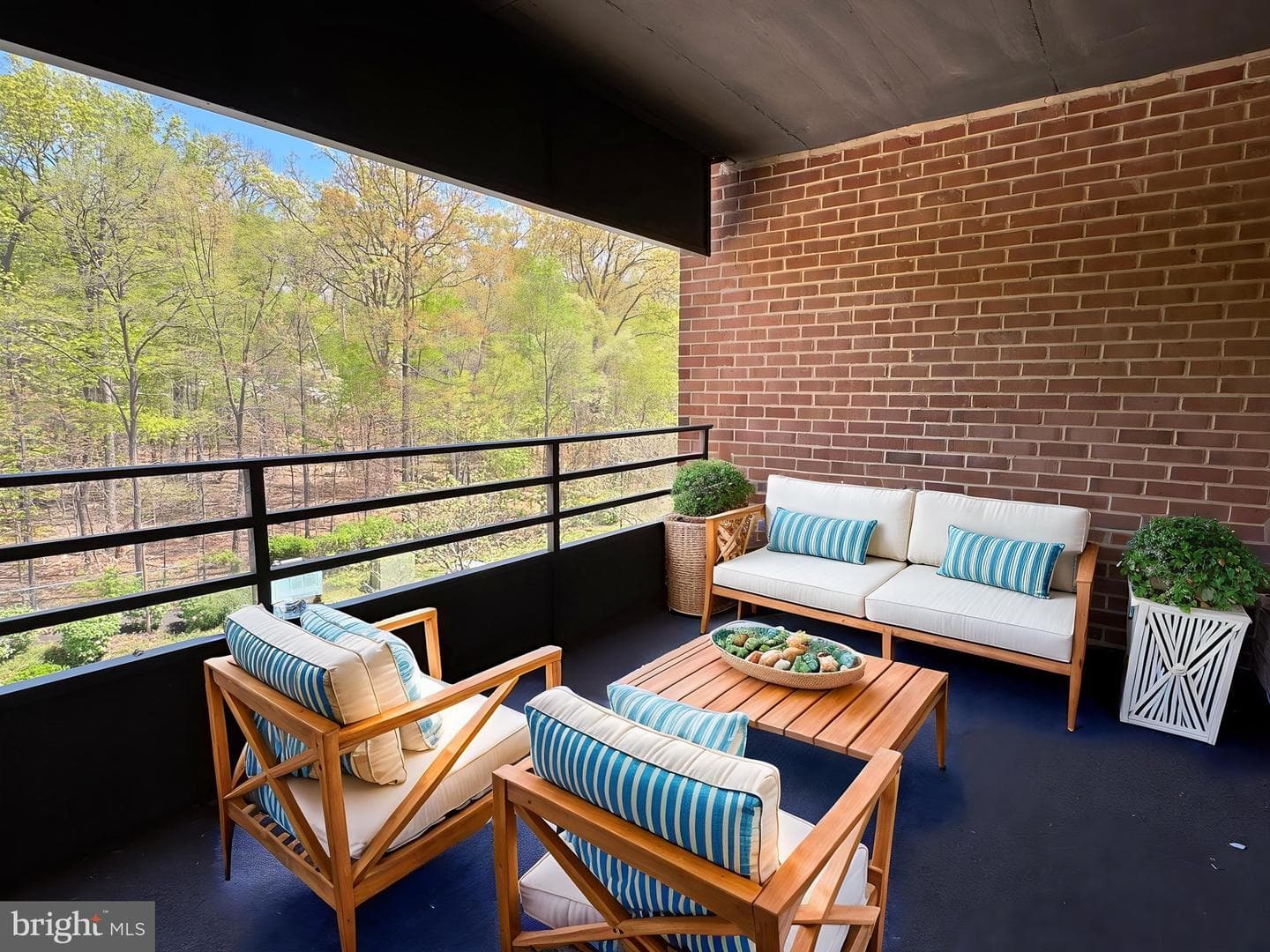1 Southerly Court #404 photo 18