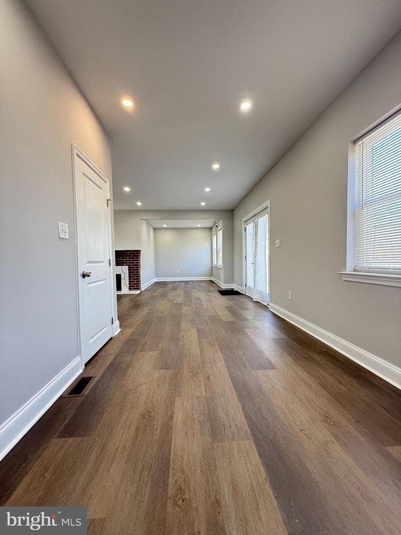 1230 Taylor Avenue photo 10