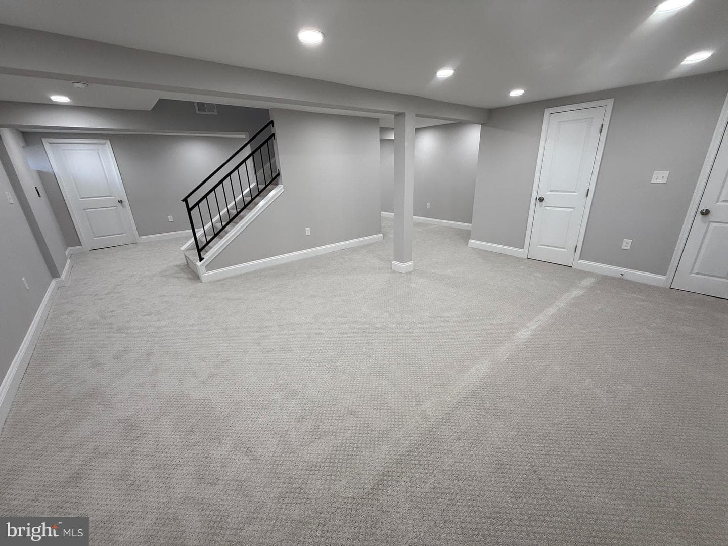 1230 Taylor Avenue photo 19