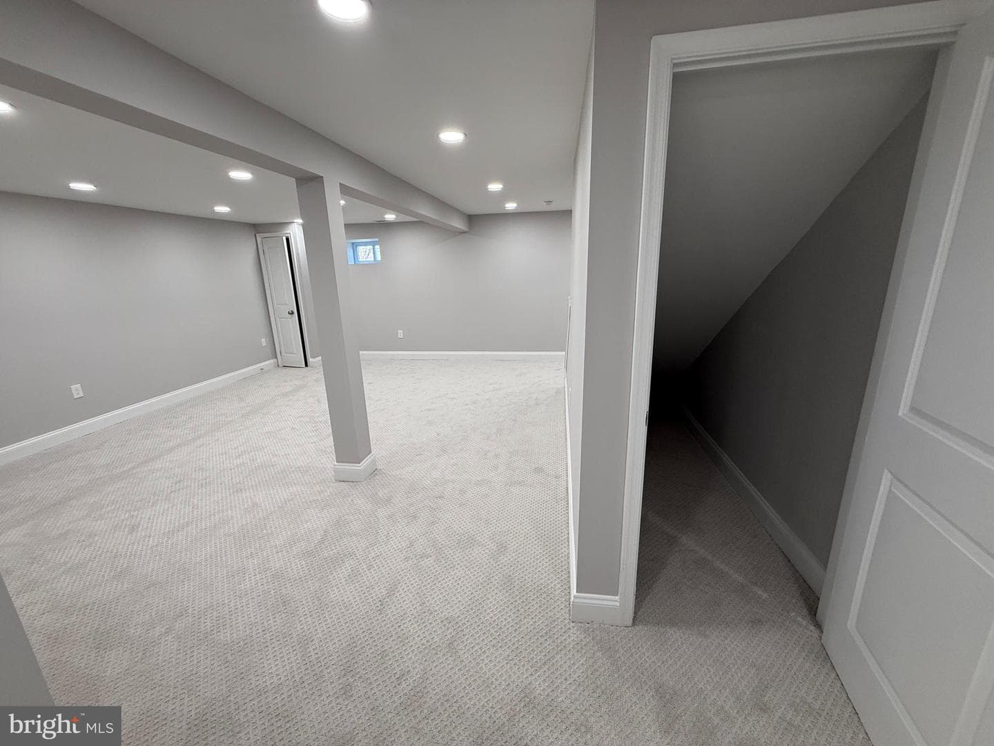 1230 Taylor Avenue photo 20
