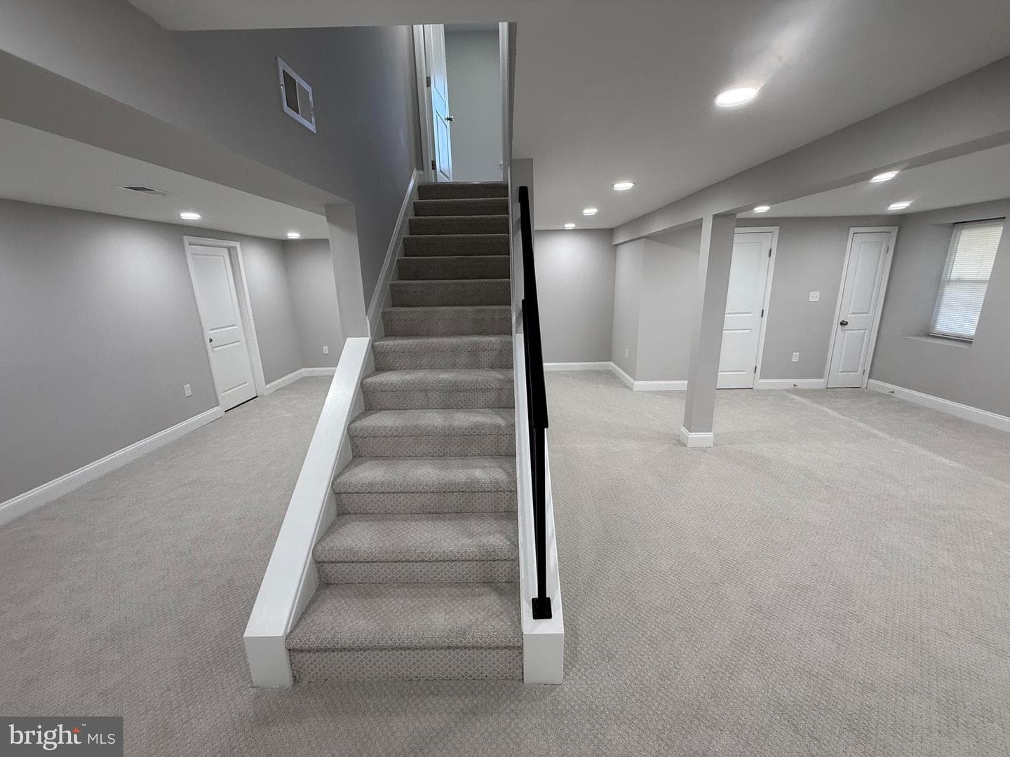 1230 Taylor Avenue photo 22