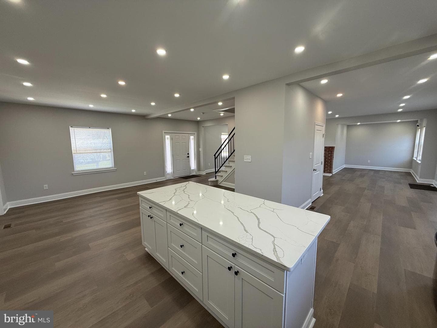 1230 Taylor Avenue photo 9