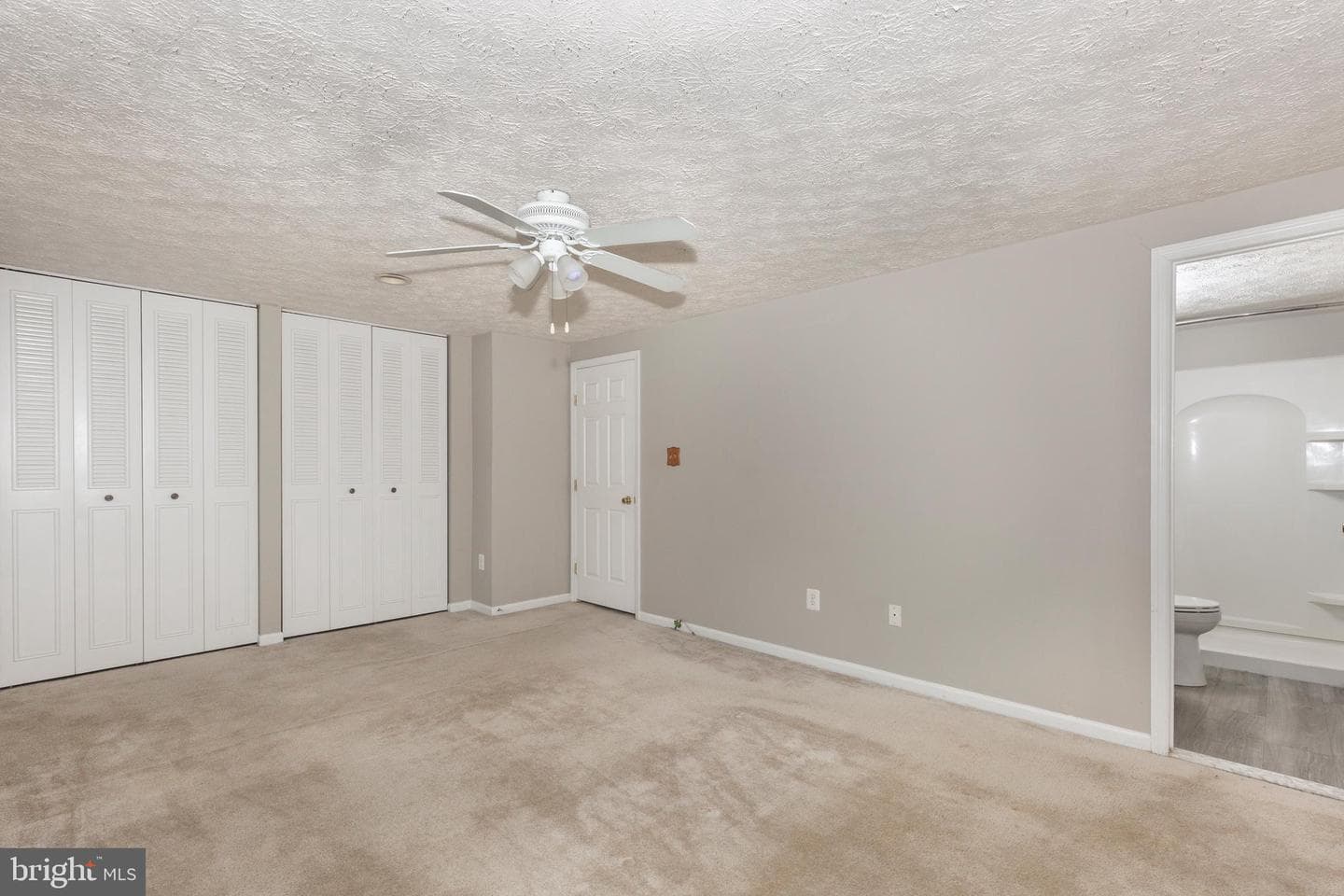 8122 Township Drive photo 12