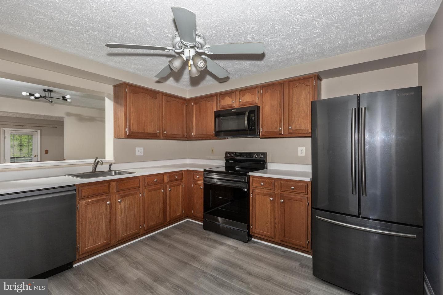 8122 Township Drive photo 15