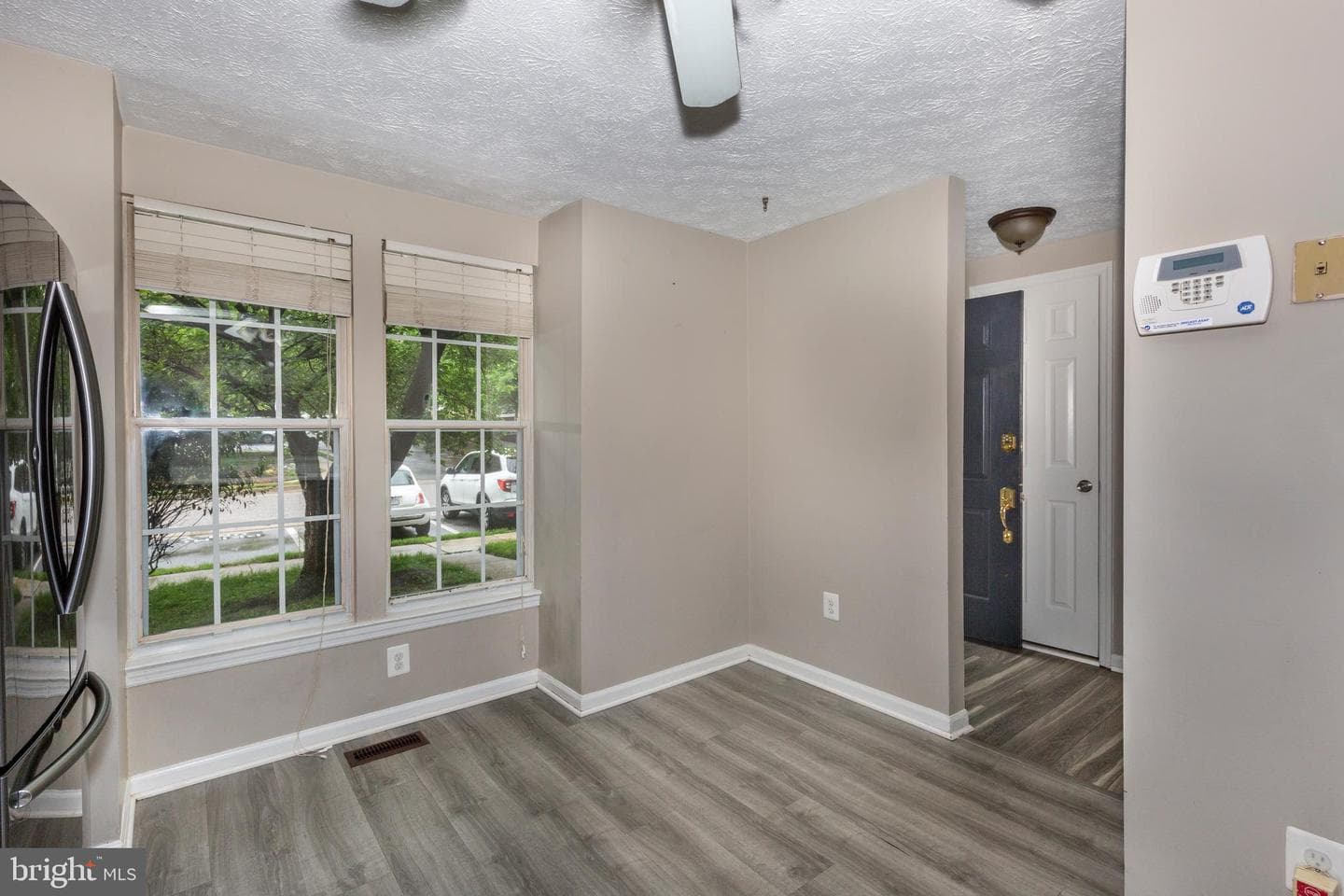 8122 Township Drive photo 18