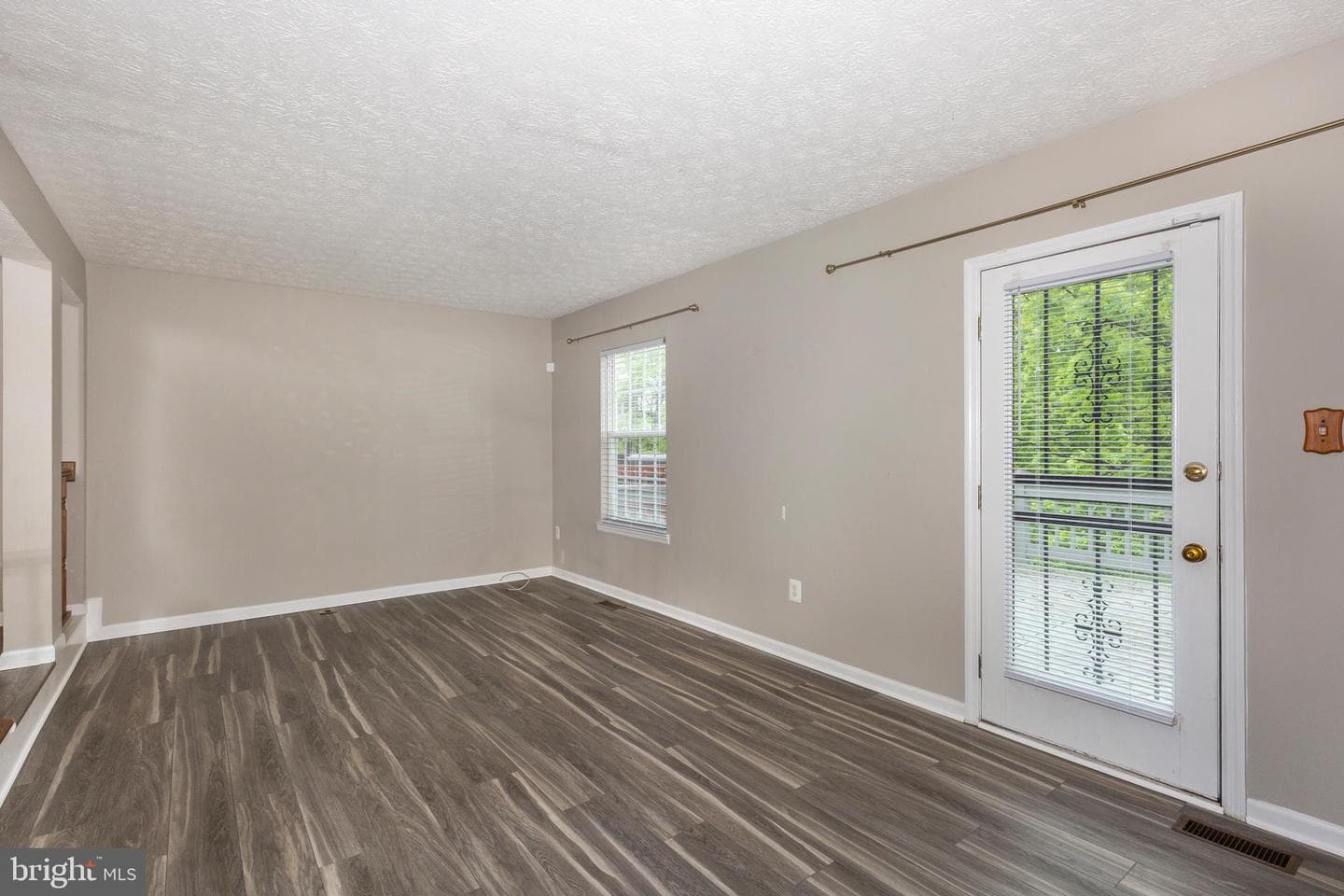 8122 Township Drive photo 25