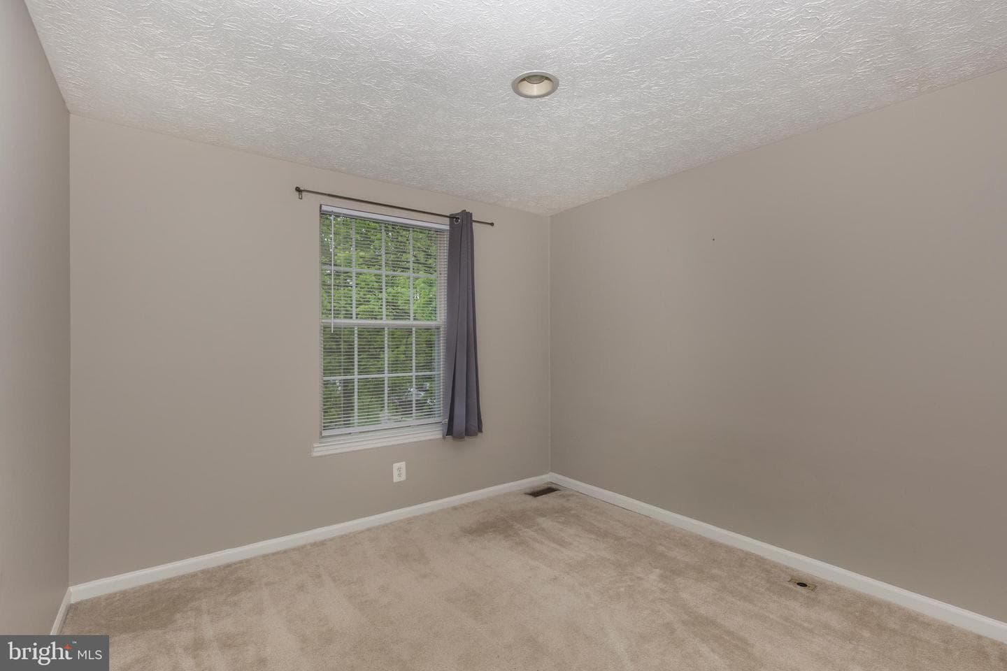 8122 Township Drive photo 8