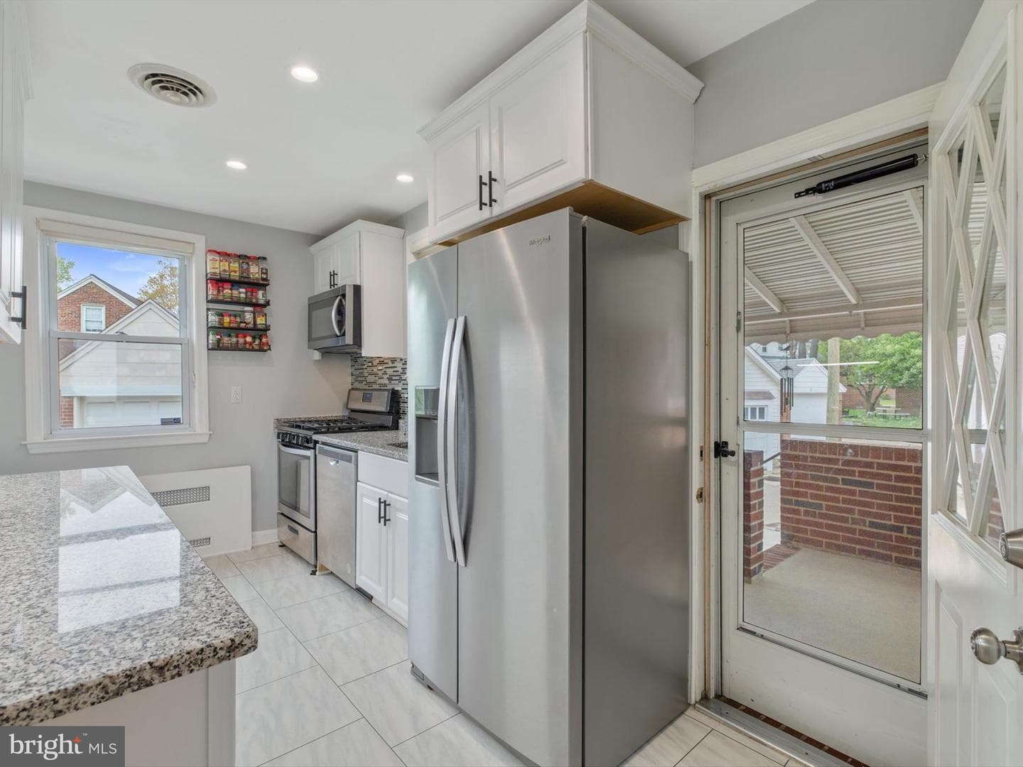 55 Broadship Road photo 12