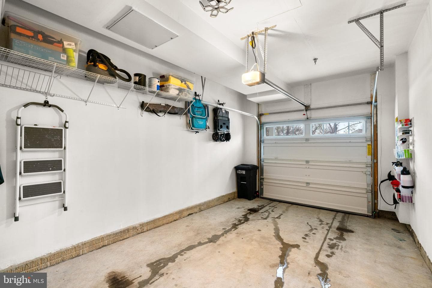9451 James Macgowan Lane photo 28
