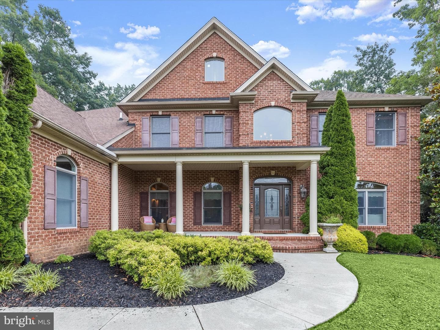 6 Jarretts Court photo 4