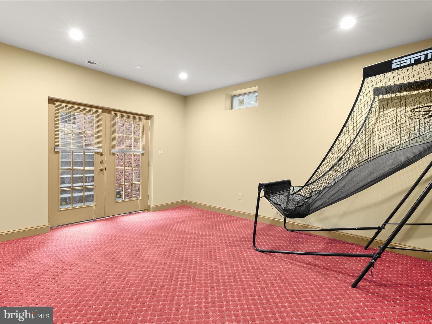 6 Jarretts Court photo 56