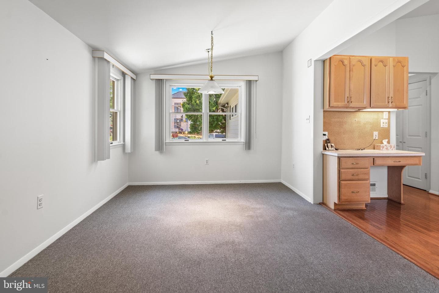 2411 Lightfoot Drive photo 13