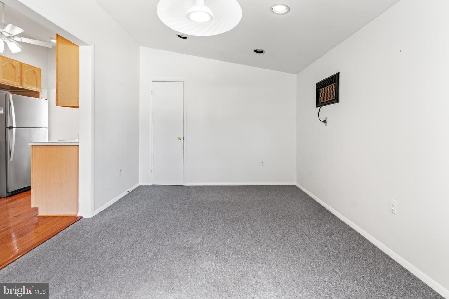 2411 Lightfoot Drive photo 15