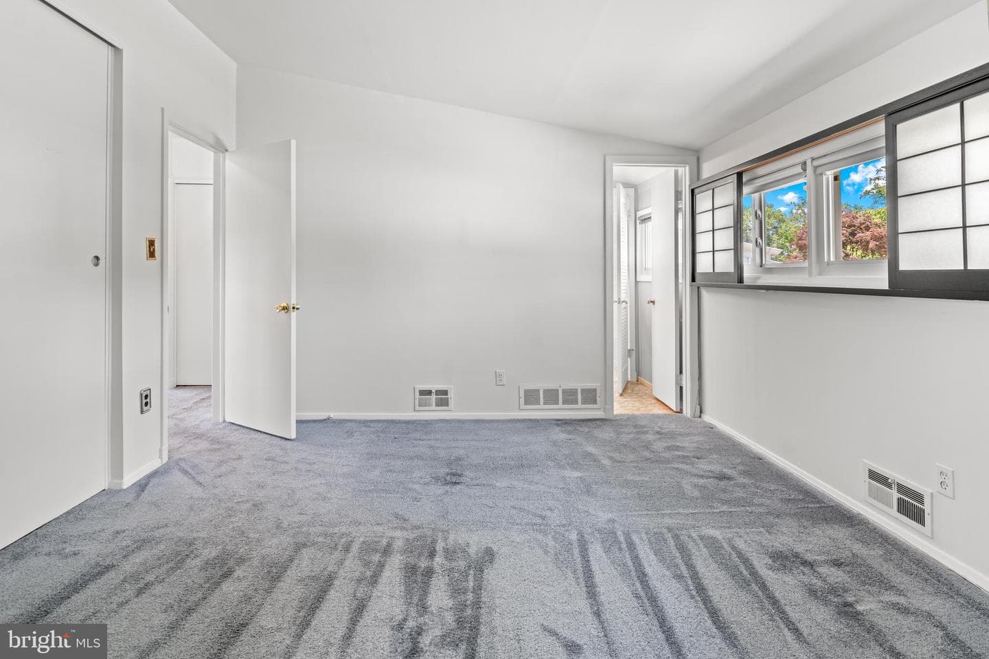 2411 Lightfoot Drive photo 19