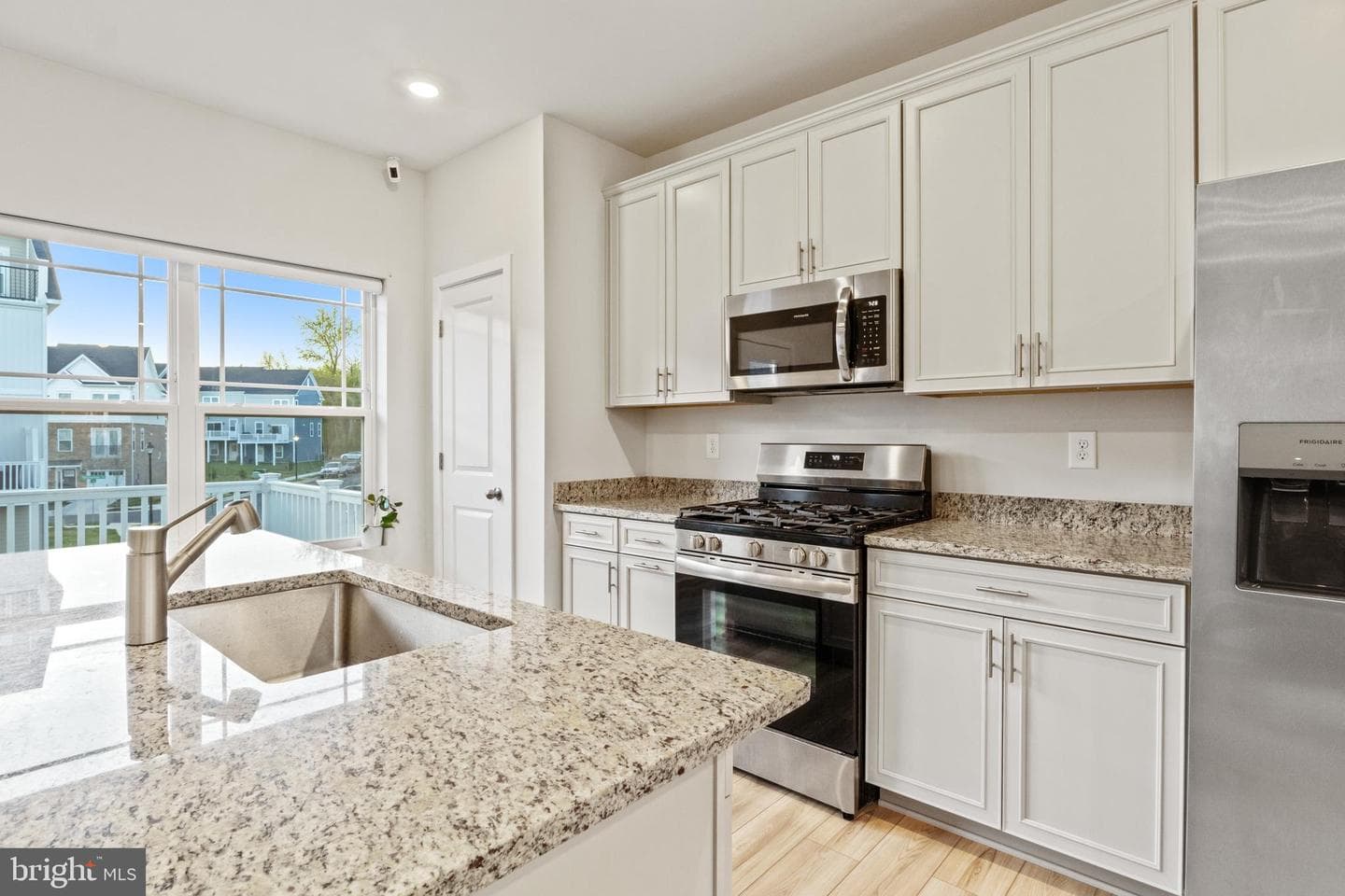 1808 Watermark Way photo 11