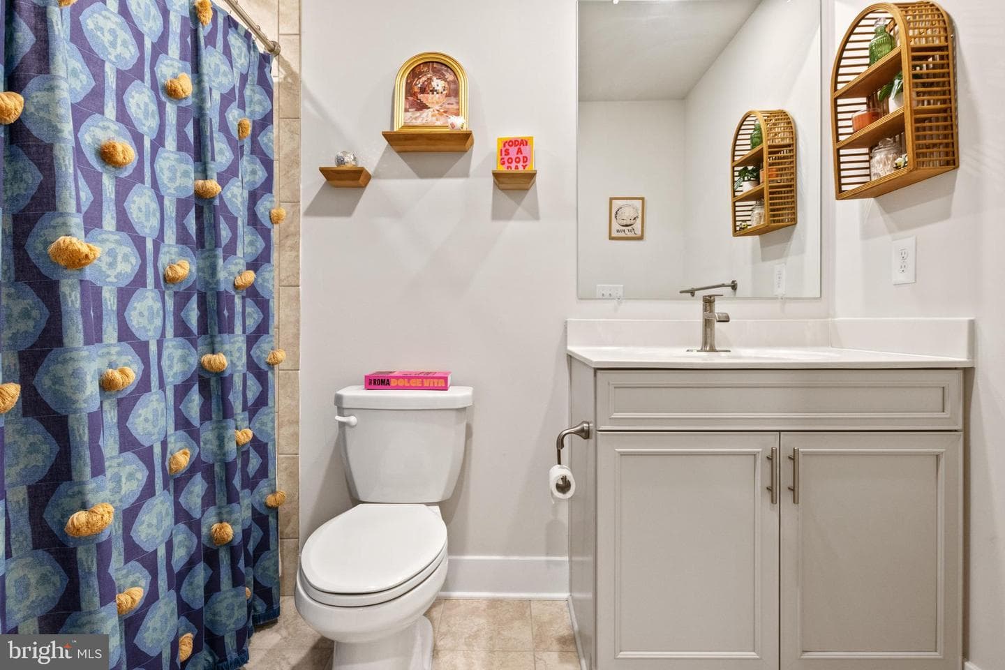 1808 Watermark Way photo 23