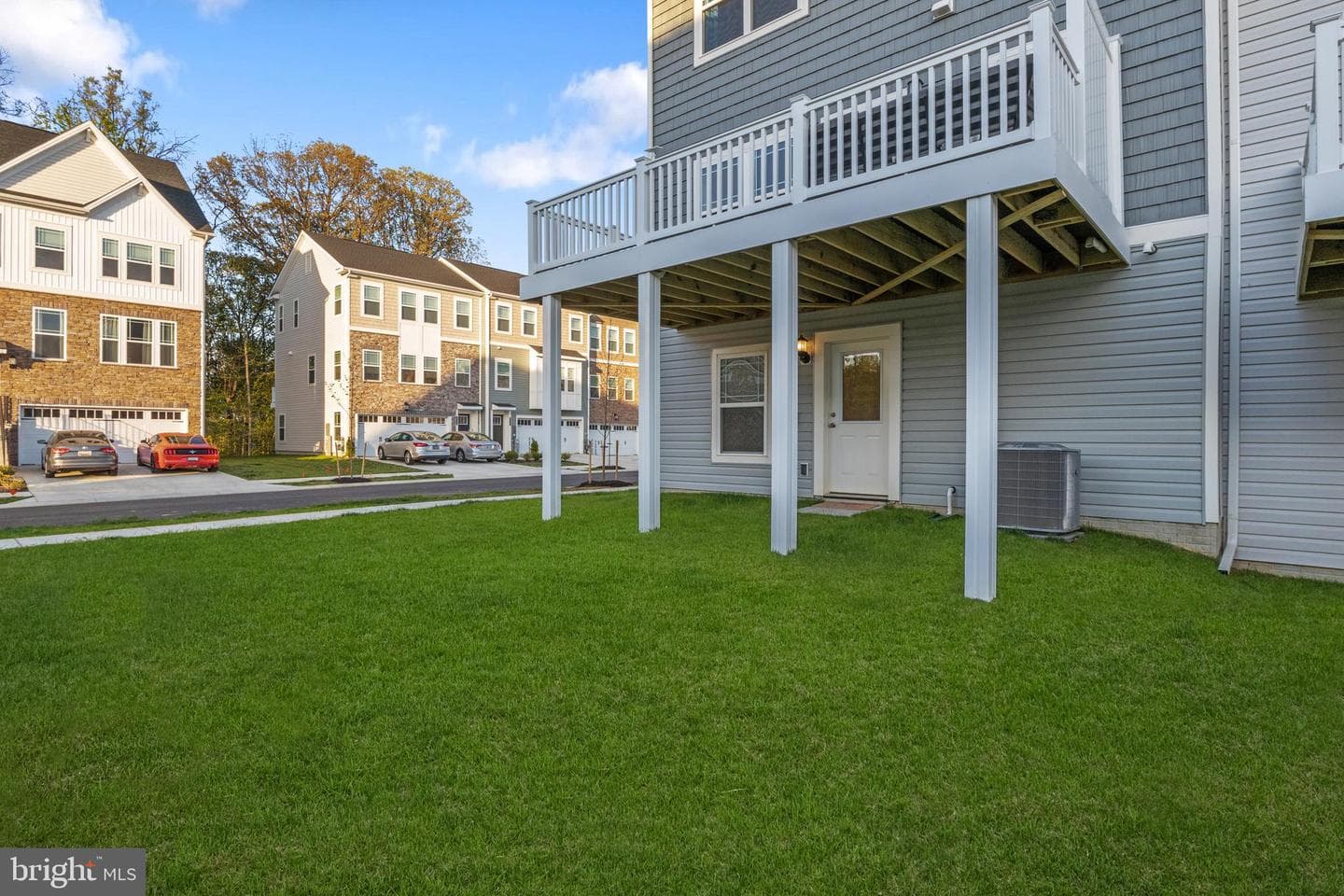 1808 Watermark Way photo 34