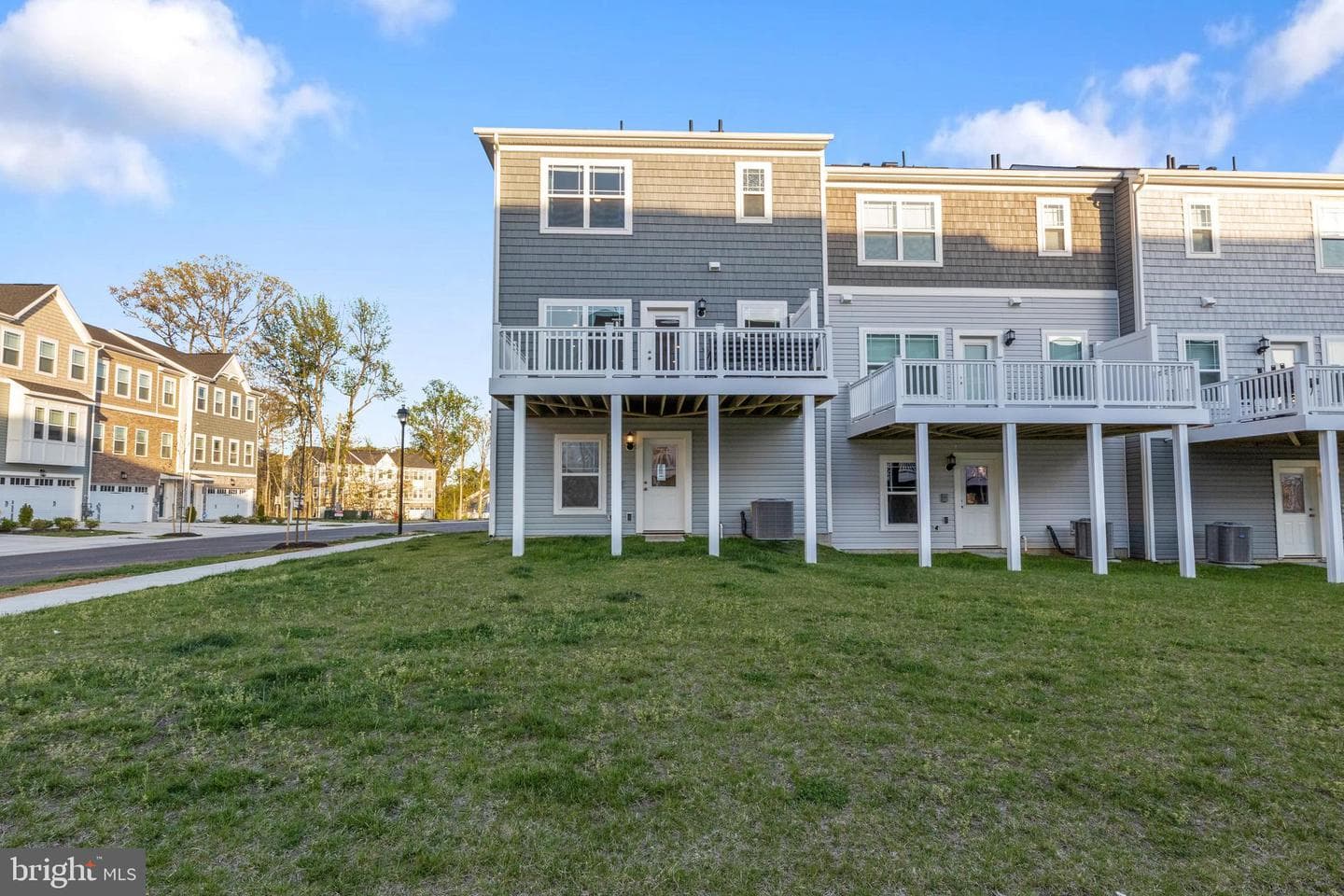 1808 Watermark Way photo 46