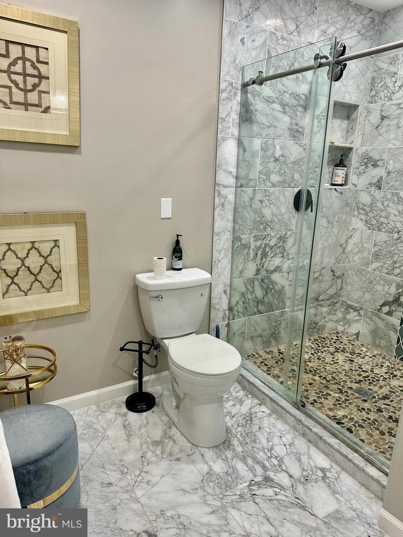8225 Ruxton Crossing Court photo 4