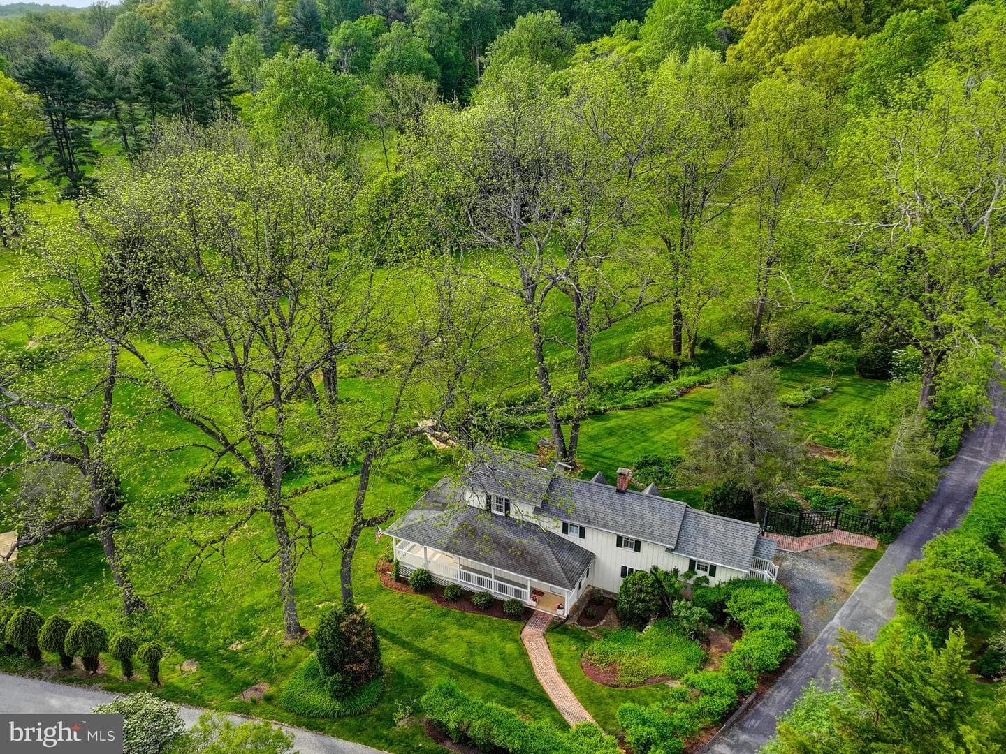 10536 Burnside Farm Road photo 47
