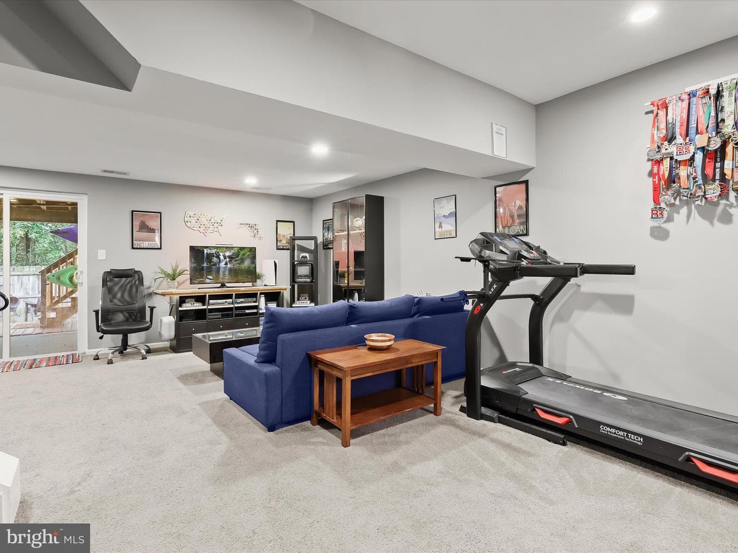 8601 Castlemill Circle photo 33