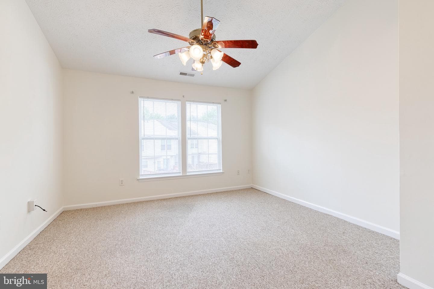 7 Silver Birch Court photo 8