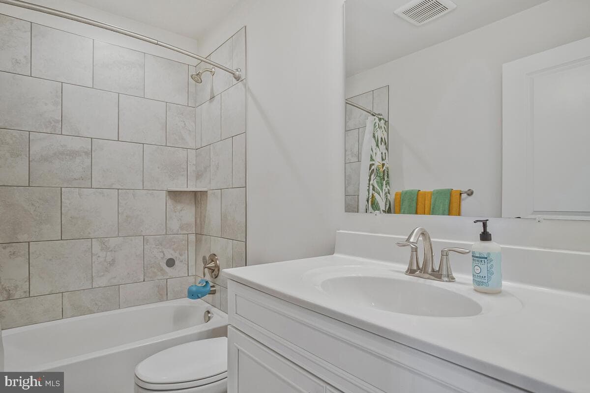 1218 Campbell Boulevard photo 28