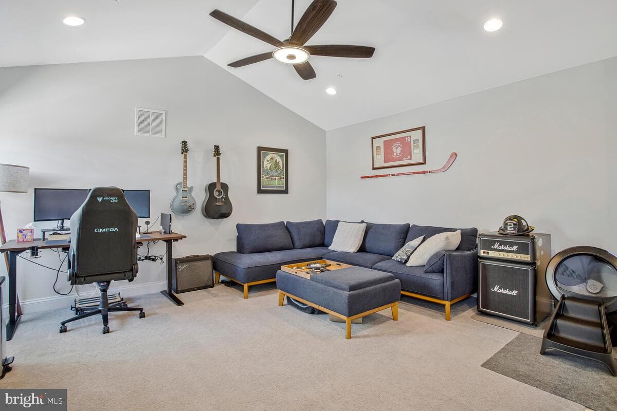 1218 Campbell Boulevard photo 29