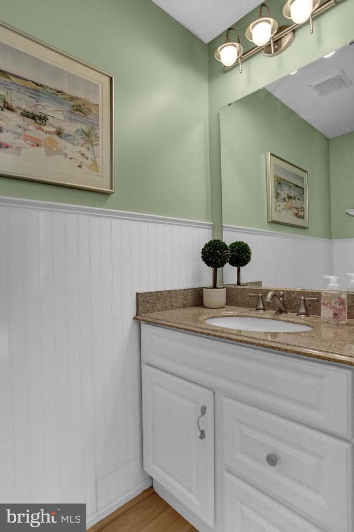 4 Teaneck Court photo 22