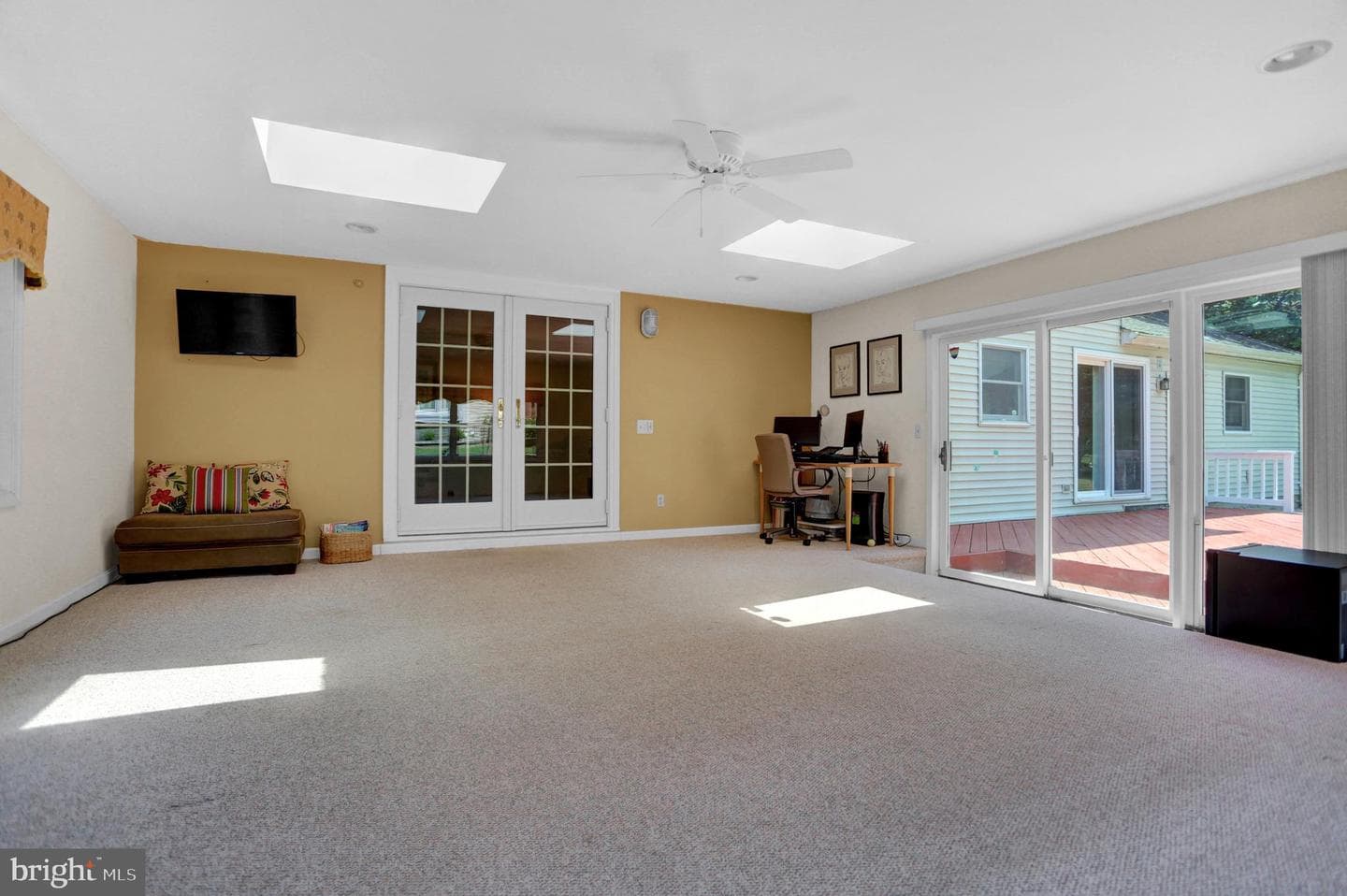 4 Teaneck Court photo 25