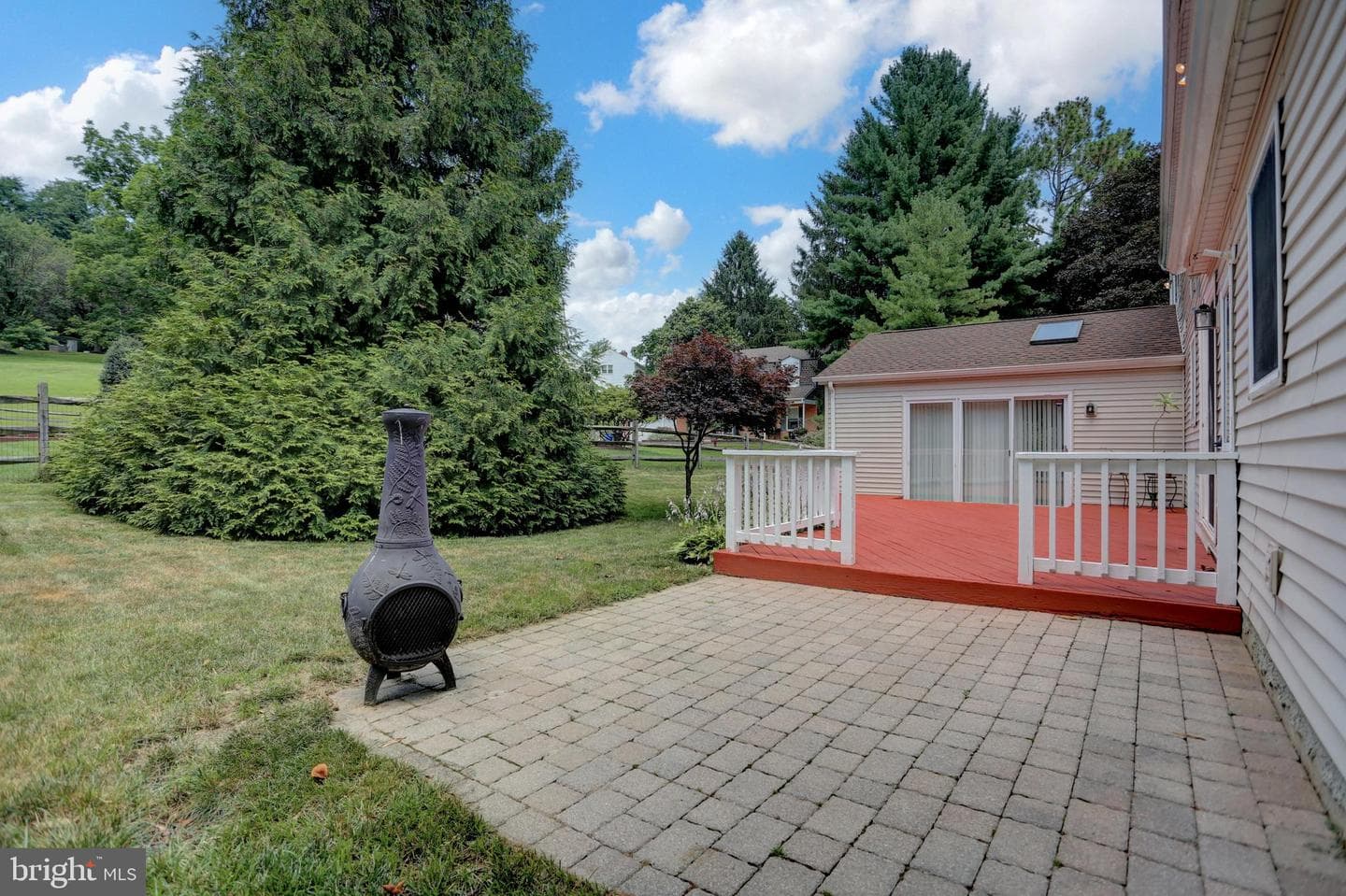 4 Teaneck Court photo 29