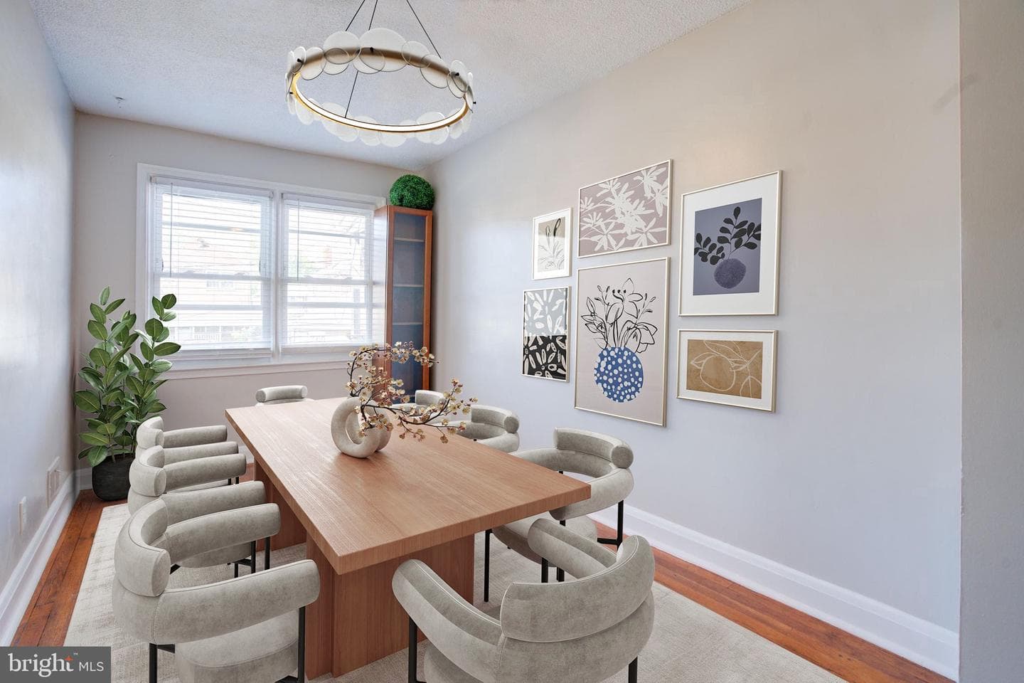 126 Kingston Road photo 11