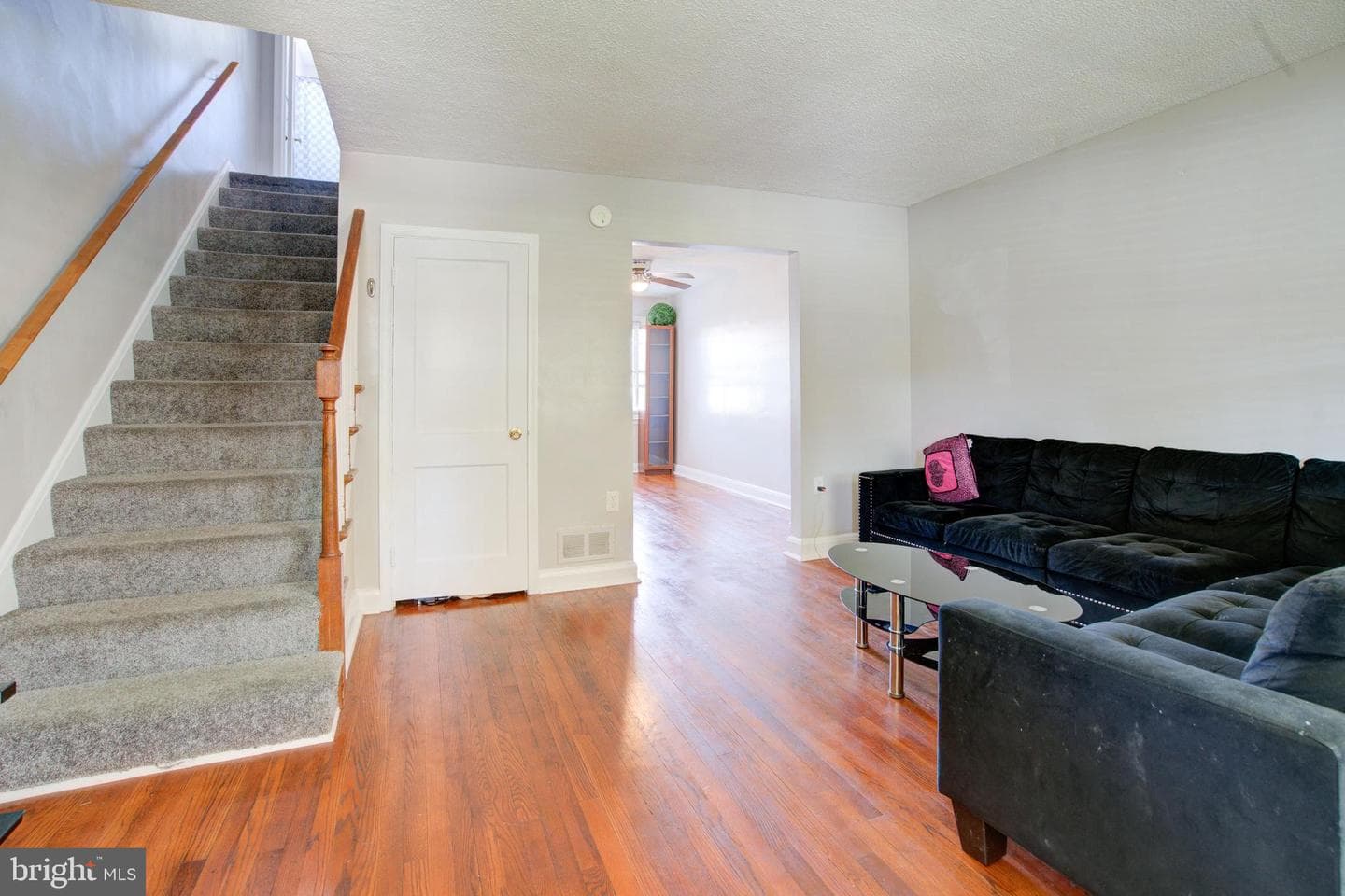 126 Kingston Road photo 7