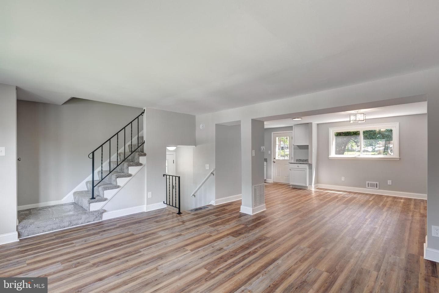 6641 Marott Drive photo 18