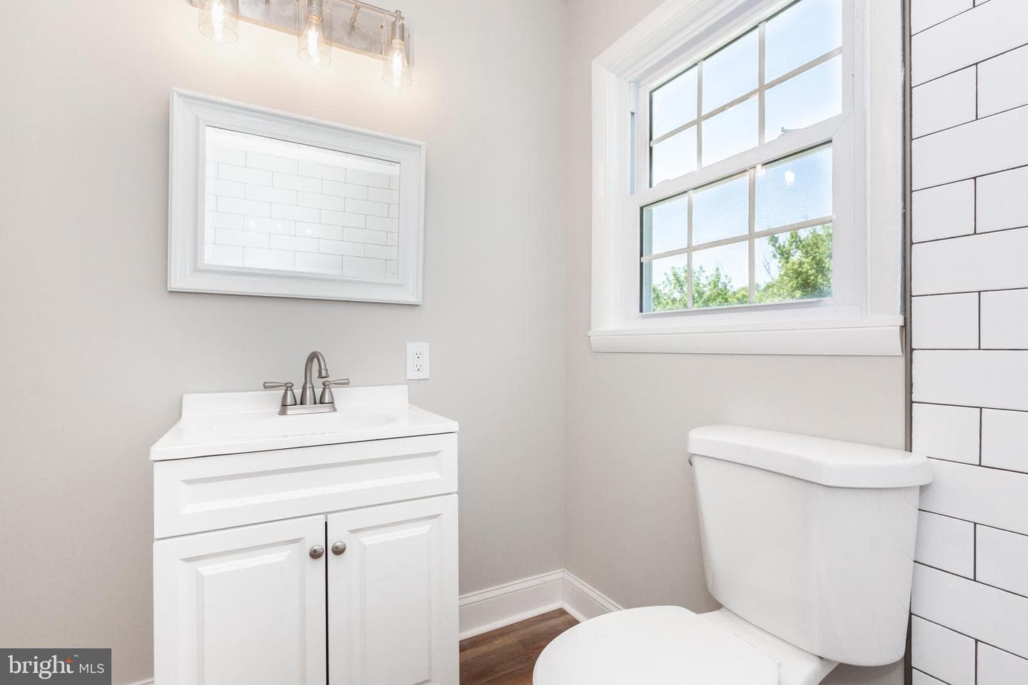 6641 Marott Drive photo 23