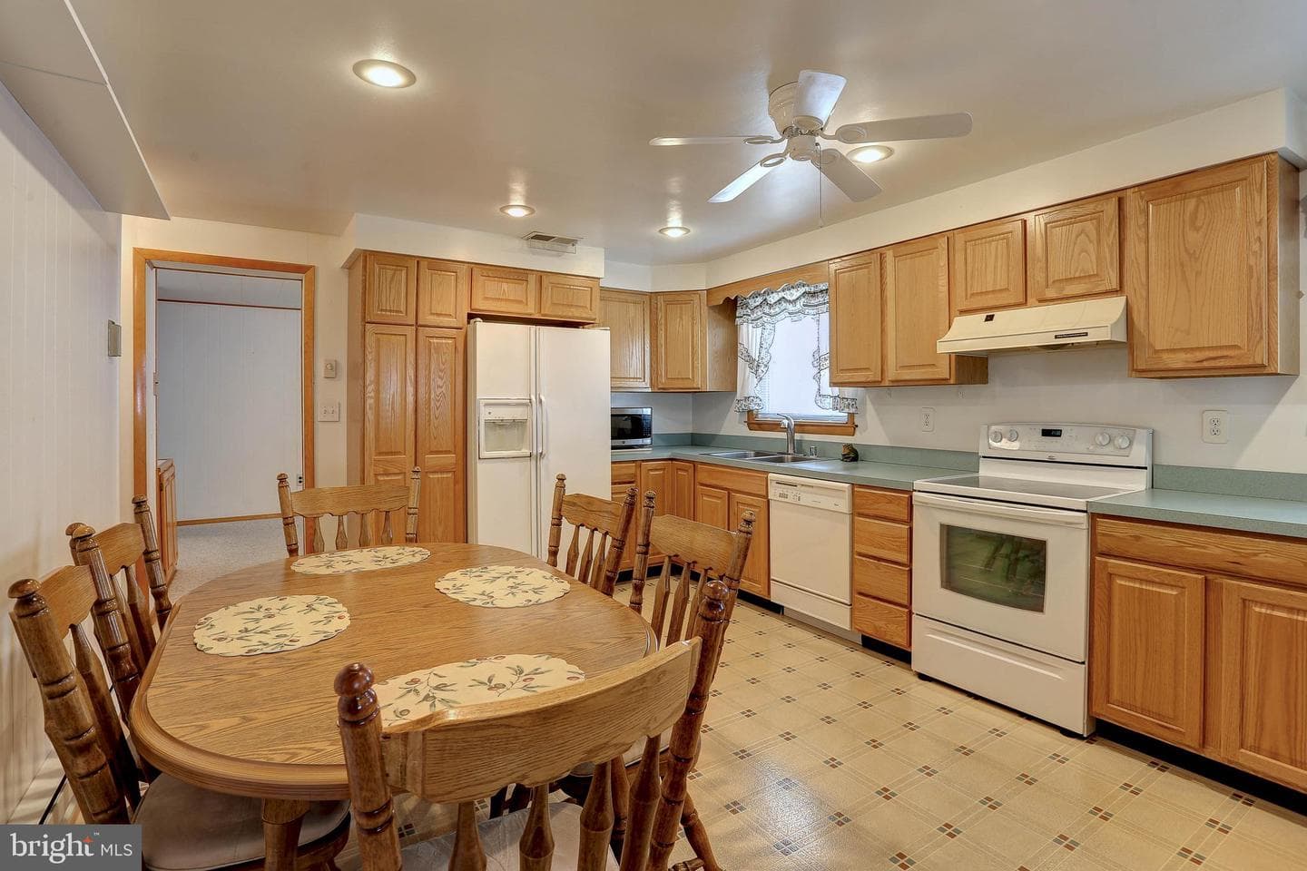1620 Williams Avenue photo 12
