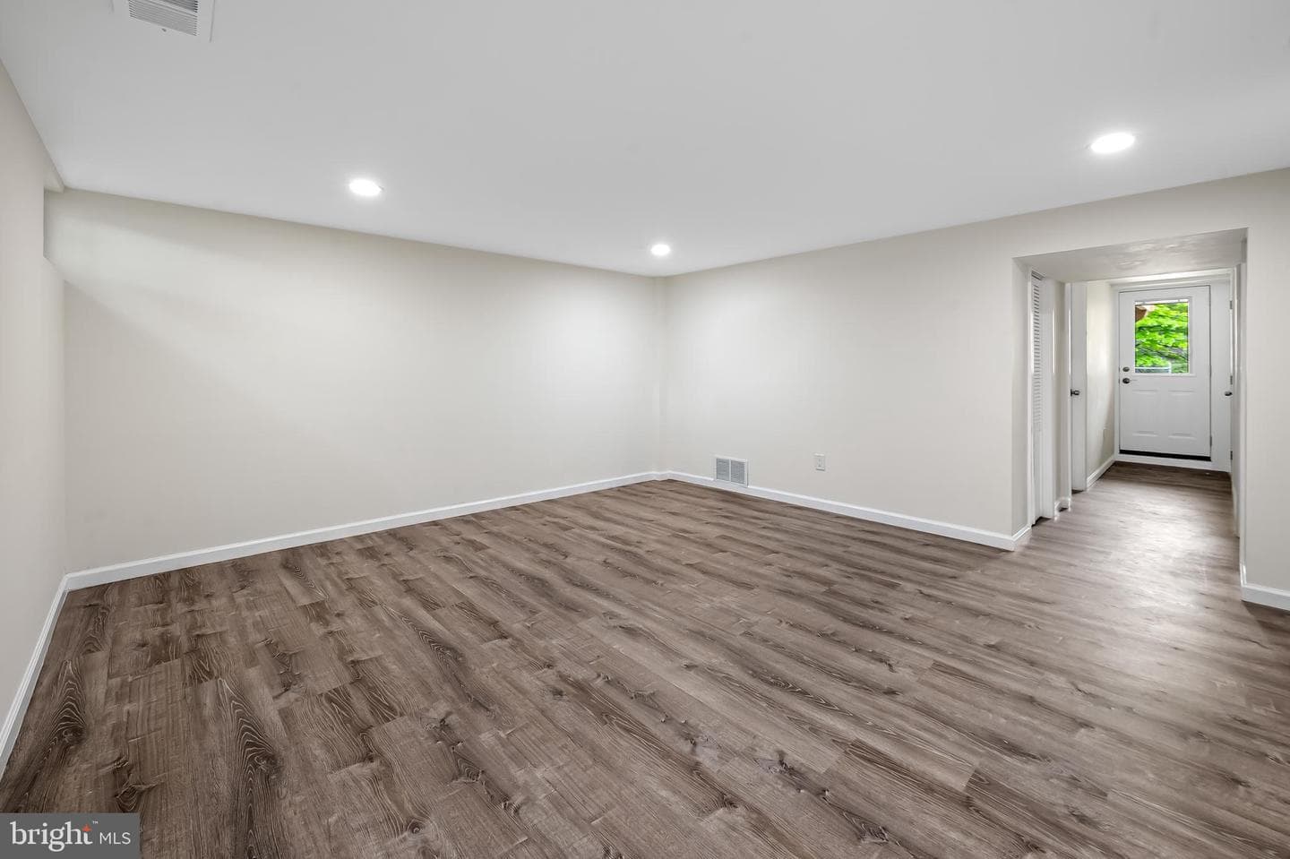 1027 Winsford Road photo 24