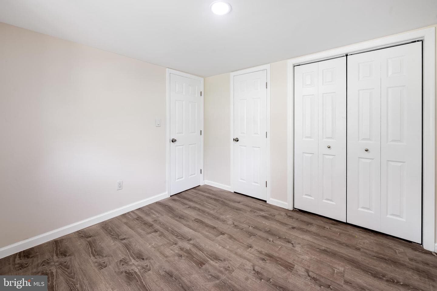 1027 Winsford Road photo 30