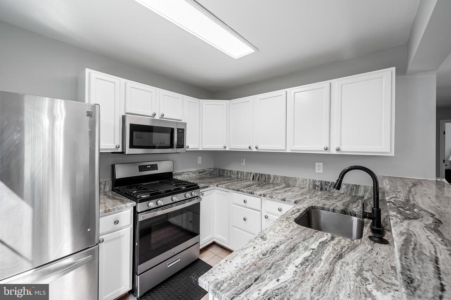 8811 Stone Ridge Circle #t-3 photo 14