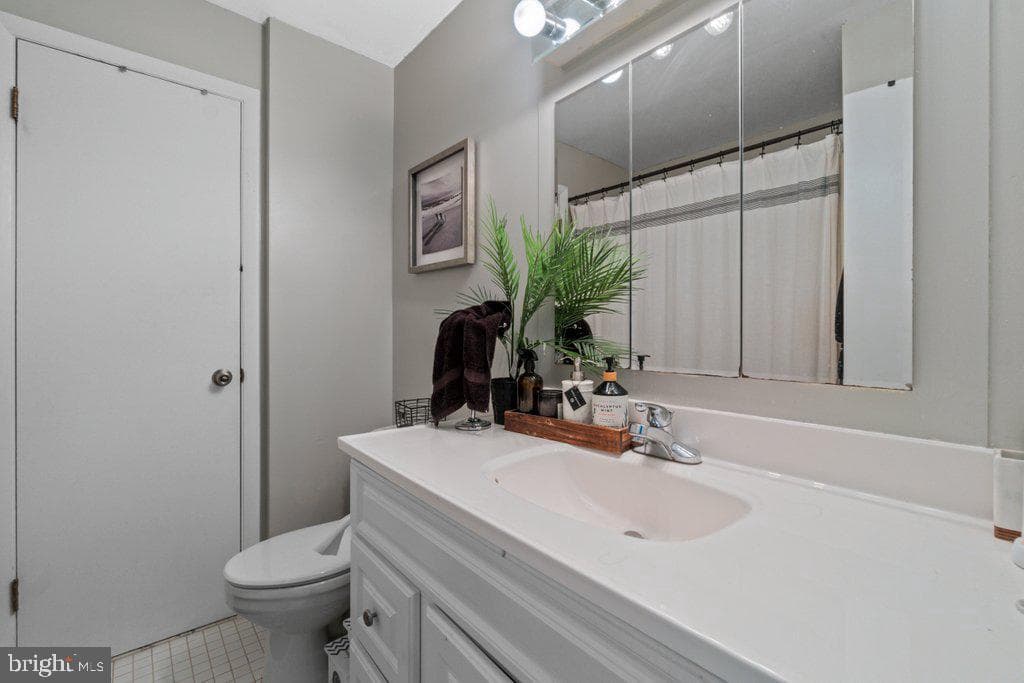 400 Benton Woods Lane photo 10