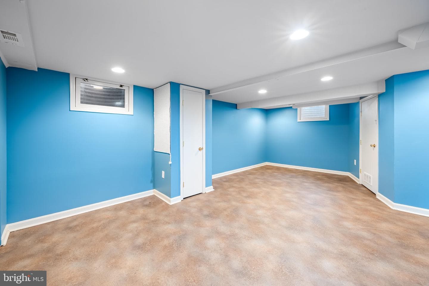 900 Adana Road photo 36