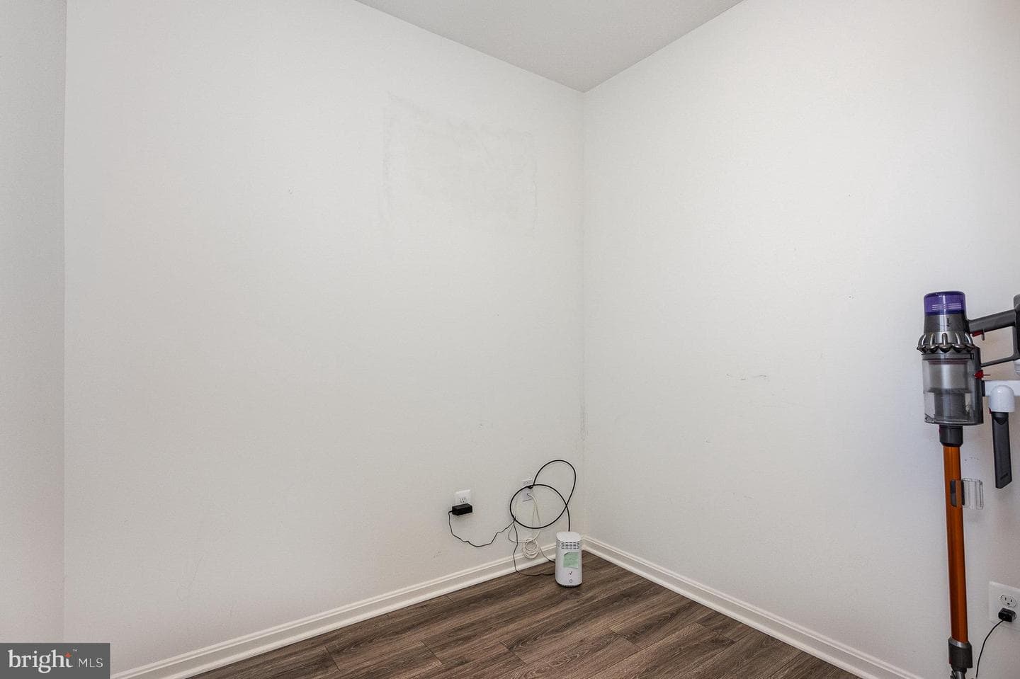 7241 Martin Farm Circle photo 15